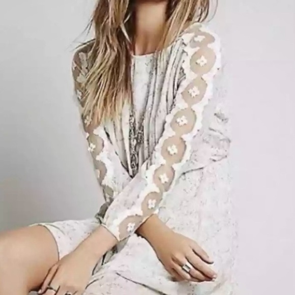 Free People Womens Floral Charlotte Midi Dress Size Medium Lace Lined - Picture 2 of 14